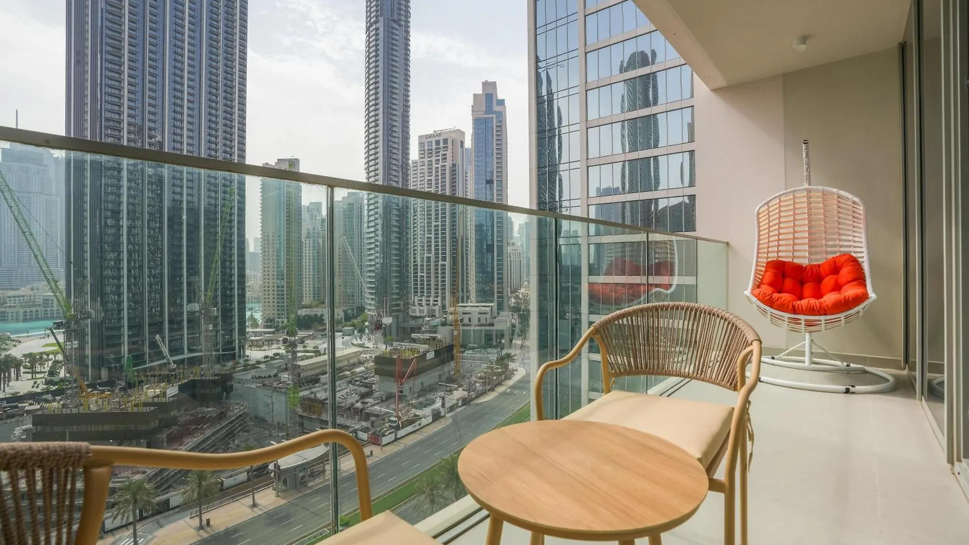 Forte Tower 1 With Burj Khalifa View - Vigor Vacation Homes ドバイ 0*,  アラブ首長国連邦