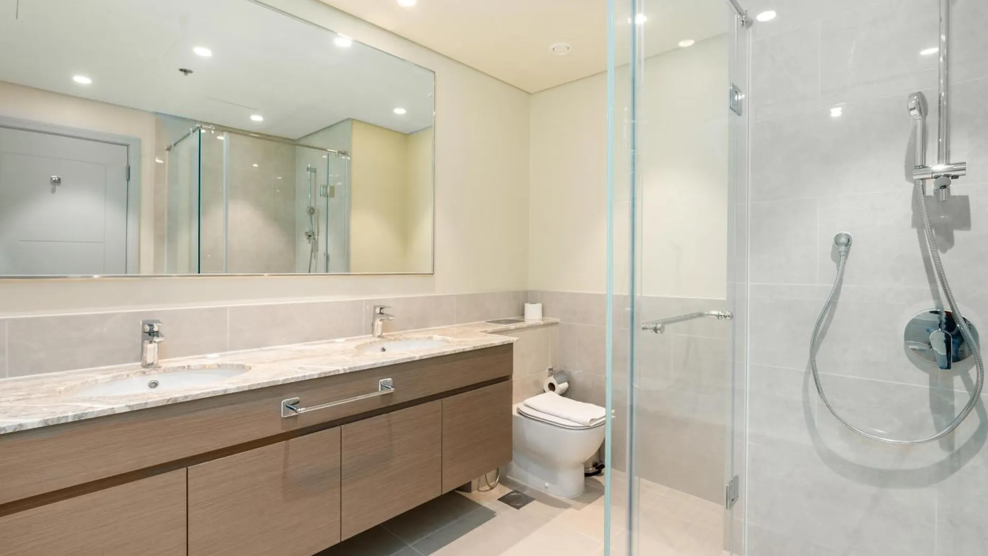 Forte Tower 1 With Burj Khalifa View - Vigor Vacation Homes ドバイ アパート